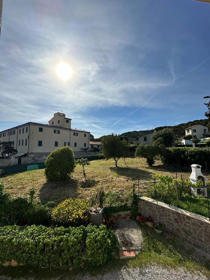 Apartmán Casa Danila Quercianella Exteriér fotografie